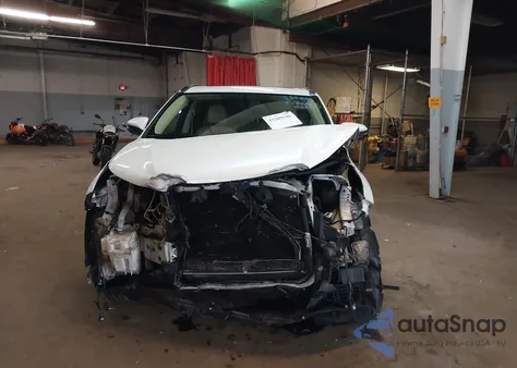 2016 Toyota Highlander Xle V6 z USA, uszkodzony, nr VIN 5TDJKRFH3GS334725